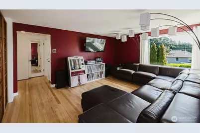 1126 Evans Avenue W, Bremerton, WA 98312 - Photo 6