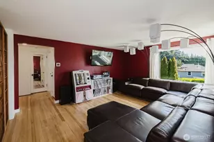 1126 Evans Ave W, Bremerton, WA 98312 - Photo 6