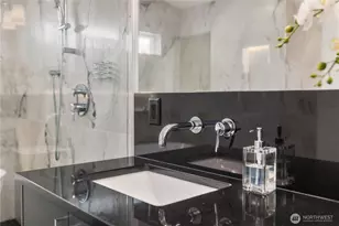 2100 Dayton Ave NE, Renton, WA 98056 - Photo 32