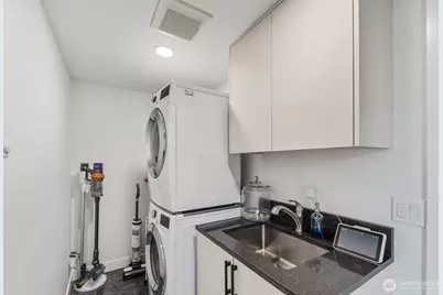 2100 Dayton Avenue NE, Renton, WA 98056 - Photo 38