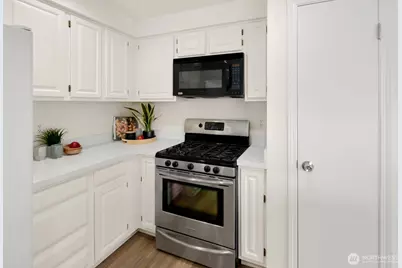 5314 64th Avenue NE, Marysville, WA 98270 - Photo 10