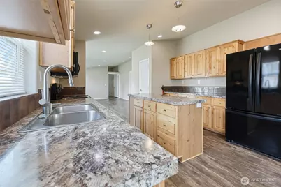 3516 Meadowbrook Lane SE, Lacey, WA 98503 - Photo 2