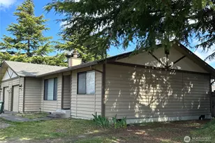 1852 116th St S, Tacoma, WA 98444 - Photo 2