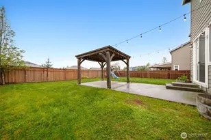 18117 135th St E, Bonney Lake, WA 98391 - Photo 36