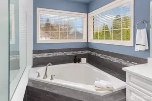 122 245th Pl SE, Sammamish, WA 98074 - Photo 34