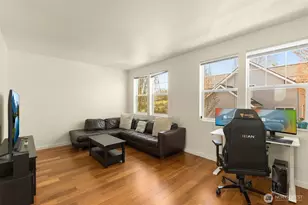 6895 Holly Park Dr S, Seattle, WA 98118 - Photo 6