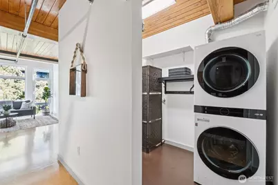 401 9th Avenue N #201, Seattle, WA 98109 - Photo 14