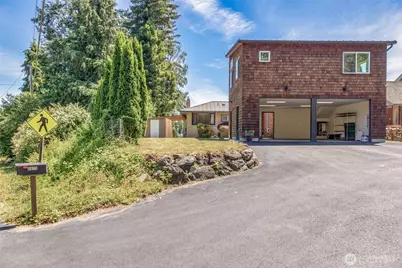 8829 SW Quartermaster Drive, Vashon, WA 98070 - Photo 2