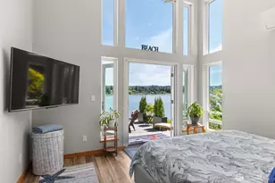 8829 SW Quartermaster Dr, Vashon, WA 98070 - Photo 18