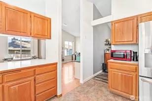 1385 E McLeod Rd, Bellingham, WA 98226 - Photo 12