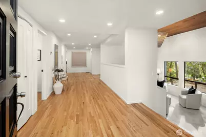 21221 SE 13th Place, Sammamish, WA 98075 - Photo 4