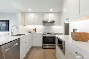 2330 43rd Ave E, Seattle, WA 98112 - Photo 14