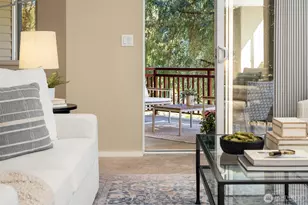 1805 134th Ave SE, Bellevue, WA 98005 - Photo 14