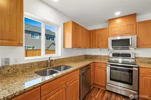 28201 238th Ave SE, Maple Valley, WA 98038 - Photo 16