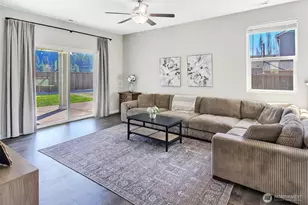 227 Jasmine Ln N, Enumclaw, WA 98022 - Photo 10