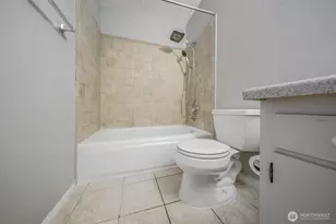 952 100th Ave NE, Bellevue, WA 98004 - Photo 8