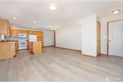 5675 Rosemary Avenue, Ferndale, WA 98248 - Photo 6