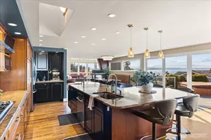 831 Northstream Ln, Edmonds, WA 98020 - Photo 12