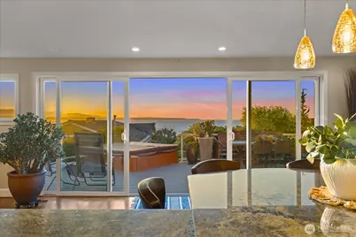 831 Northstream Lane, Edmonds, WA 98020 - Photo 16