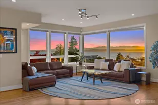 831 Northstream Ln, Edmonds, WA 98020 - Photo 2