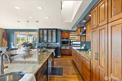 831 Northstream Lane, Edmonds, WA 98020 - Photo 14