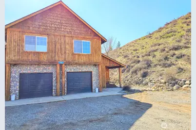 307 2 Cascadian Lane #32, Winthrop, WA 98862 - Photo 32