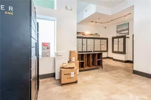 655 Crockett St, Seattle, WA 98109 - Photo 12