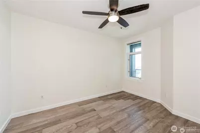 655 Crockett Street #A405, Seattle, WA 98109 - Photo 8