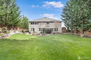 19802 101st St E, Bonney Lake, WA 98391 - Photo 36