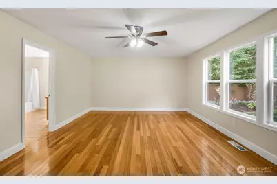 19802 101st Street E, Bonney Lake, WA 98391 - Photo 10