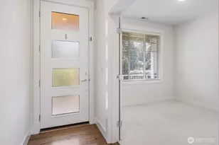 8711 27th St E, Edgewood, WA 98371 - Photo 4