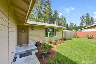 3445 Eagle Drive NE, Olympia, WA 98516 - Photo 4