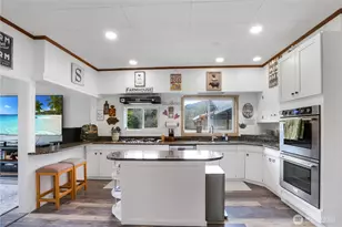 9040 Thunderbird Ln, Concrete, WA 98237 - Photo 10