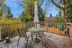 6813 17th Ave NE, Seattle, WA 98115 - Photo 28