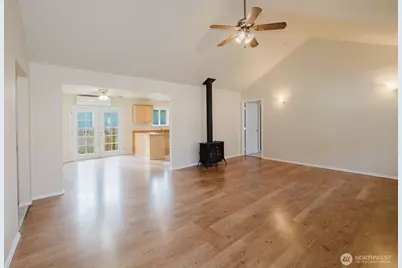 330 Flower Meadows Street, Port Orchard, WA 98366 - Photo 6