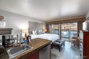 322 W Woodin Ave, Chelan, WA 98816 - Photo 2