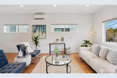 3239 61st Avenue SW, Seattle, WA 98116 - Photo 6