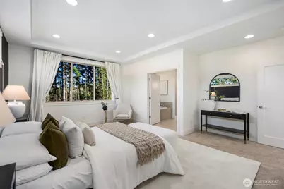 13405 Edmunds Parkway E, Bonney Lake, WA 98391 - Photo 16