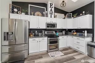 30714 118th Ave E, Graham, WA 98338 - Photo 10