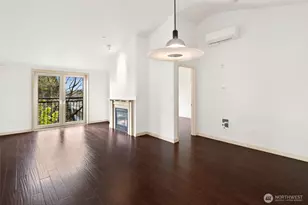 701 1st Ave N, Seattle, WA 98109 - Photo 2