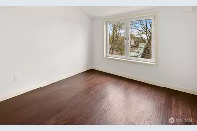 701 1st Avenue N #402, Seattle, WA 98109 - Photo 12