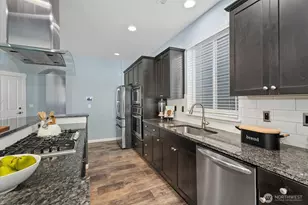 9924 7th Place SE, Lake Stevens, WA 98258 - Photo 10