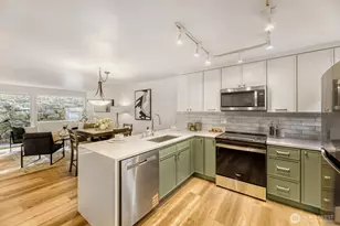 22906 Edmonds Way, Edmonds, WA 98020 - Photo 2