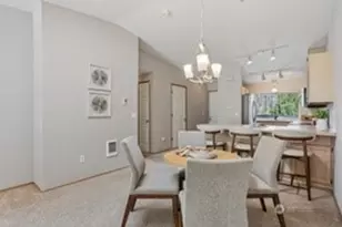 12323 NE 97th St, Kirkland, WA 98033 - Photo 6