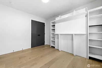 8451 18th Avenue SW, Seattle, WA 98106 - Photo 10