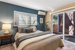 2042 Franklin Ave E, Seattle, WA 98102 - Photo 2