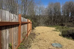 3967 Division Ave W, Bremerton, WA 98312 - Photo 14