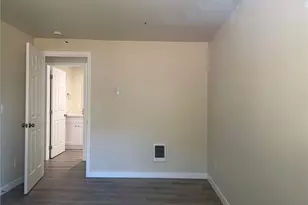 3967 Division Ave W, Bremerton, WA 98312 - Photo 10