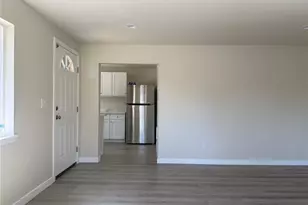 3967 Division Ave W, Bremerton, WA 98312 - Photo 2