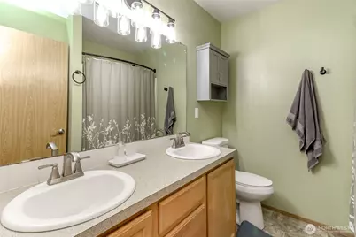 9921 Greenleaf Loop SE, Yelm, WA 98597 - Photo 22